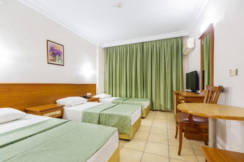 Alanya utazás Alanya Beach Hotel