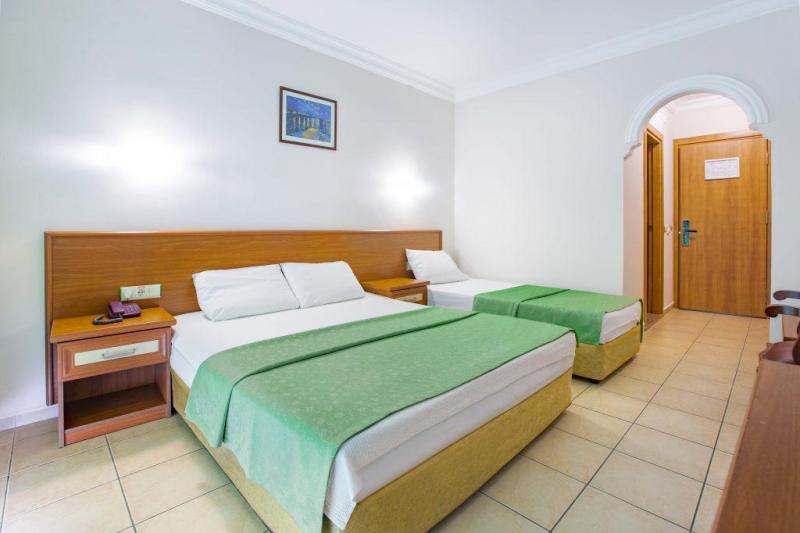 Alanya utazás Alanya Beach Hotel