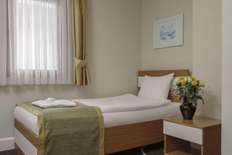 Kemer utazás Alva Donna World Palace