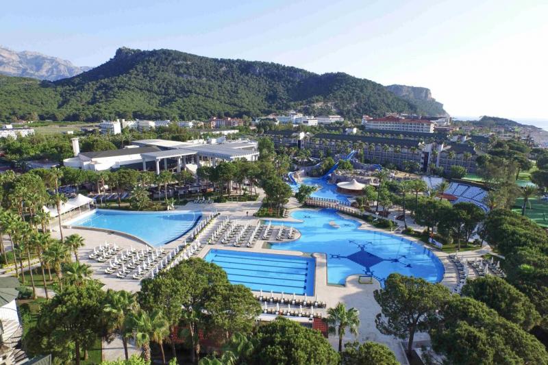 Kemer utazás Alva Donna World Palace