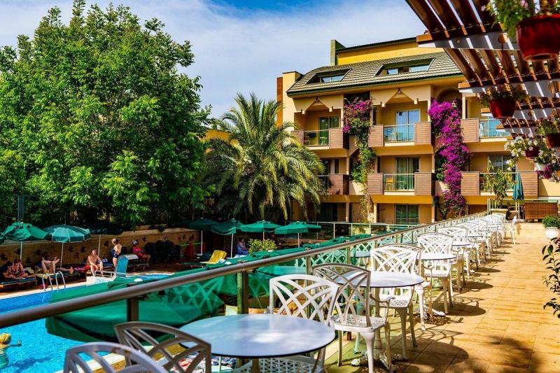 Kemer utazás Ambassador Plaza Hotel