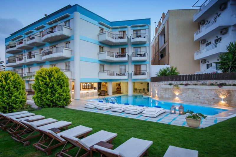 Kréta Hersonissos utazás Anesis Blue Boutique Hotel