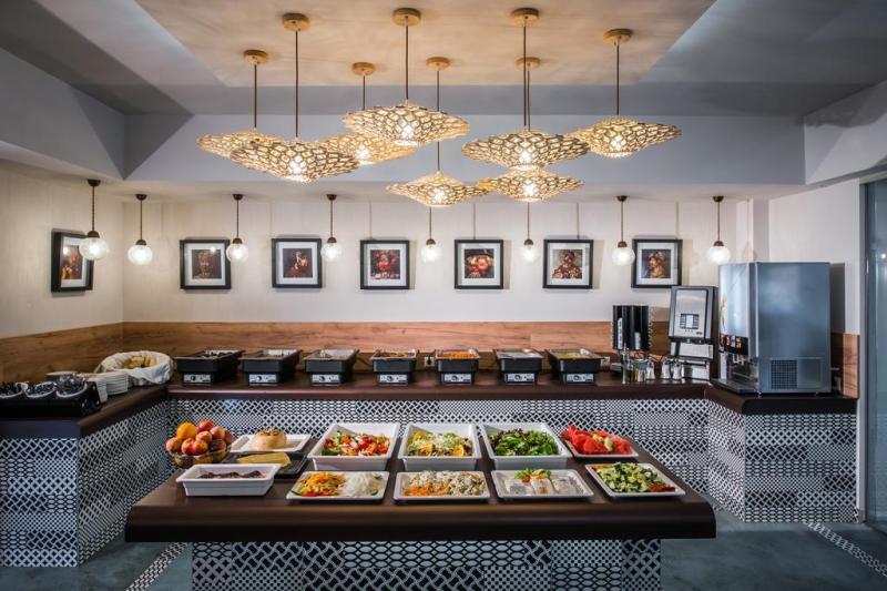 Kréta Hersonissos utazás Anesis Blue Boutique Hotel