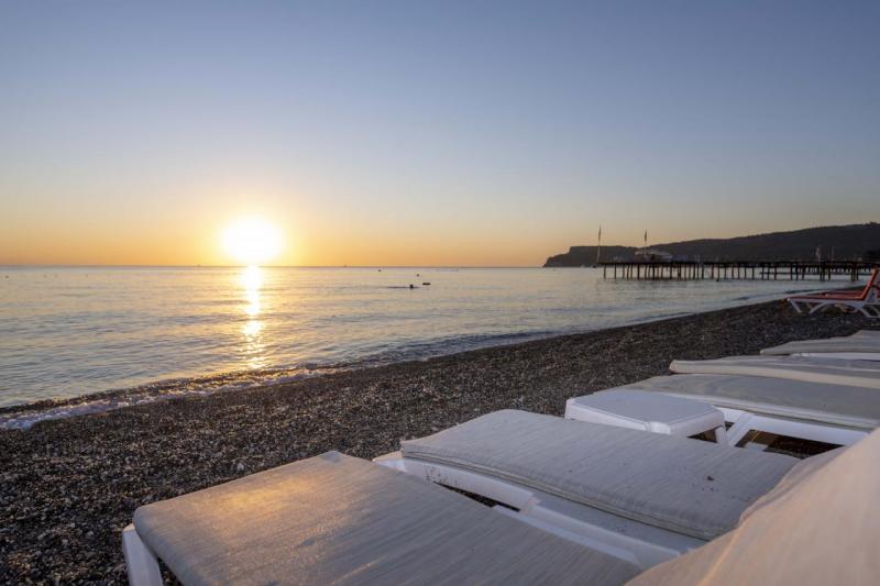 Kemer utazás Armas Beach Hotel
