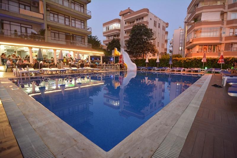 Alanya utazás Arsi Hotel