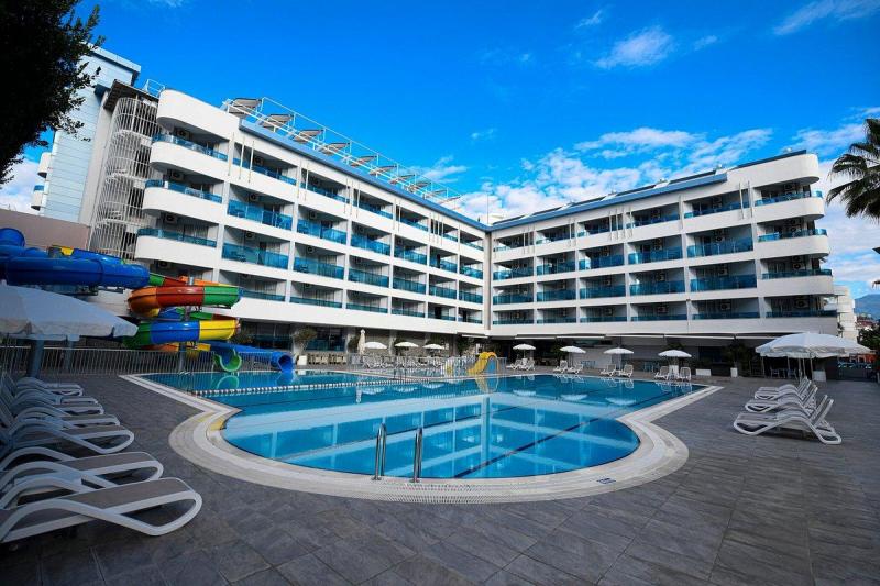 Alanya utazás Avena Resort Spa Hotel