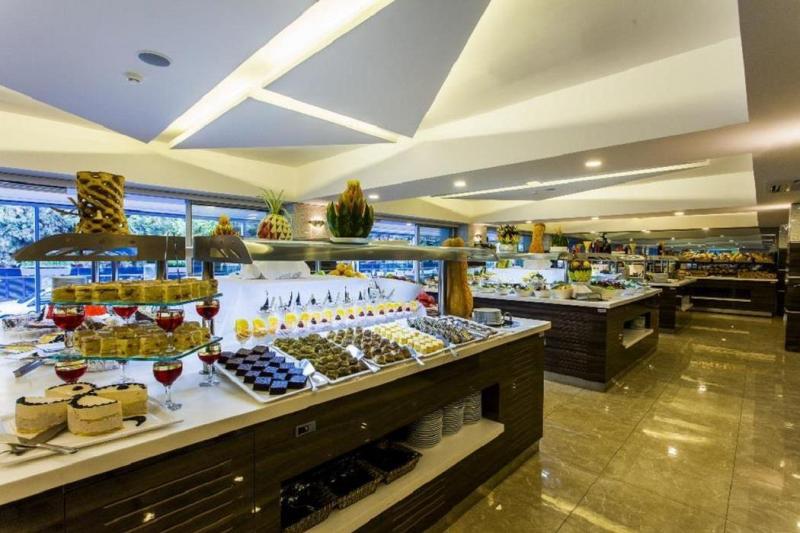 Alanya utazás Avena Resort Spa Hotel