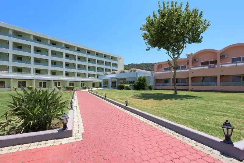 Avra Beach Rodosz