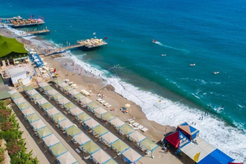 Alanya utazás Beach Club Doganay Hotel