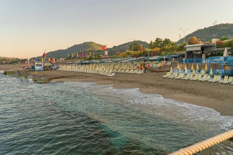 Alanya utazás Beach Club Doganay Hotel