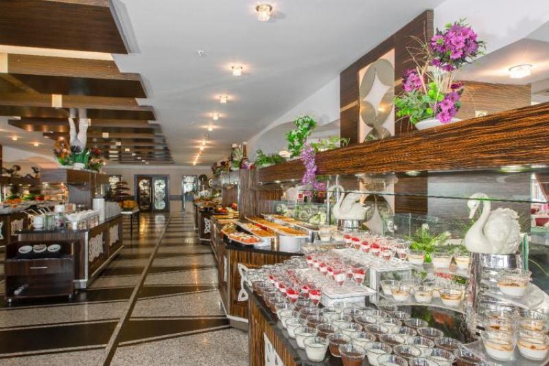 Alanya utazás Beach Club Doganay Hotel