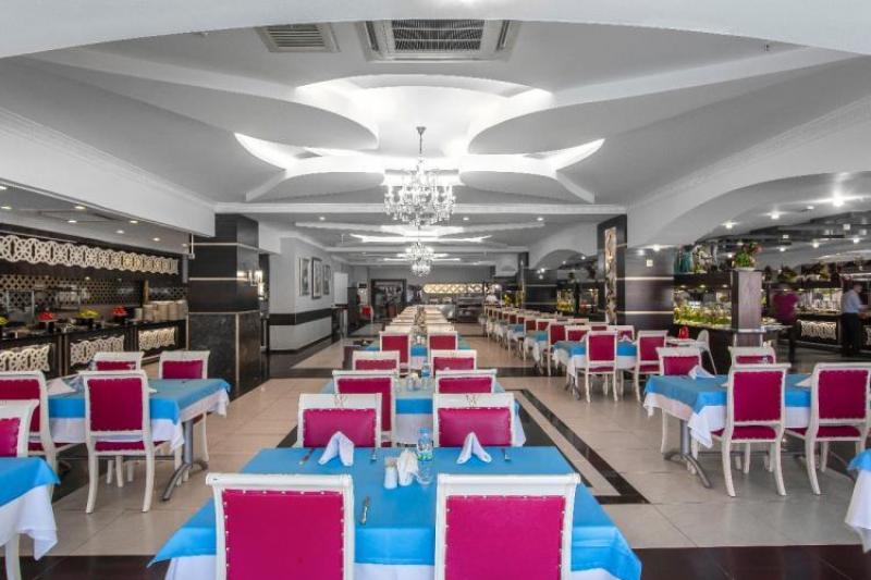 Alanya utazás Beach Club Doganay Hotel