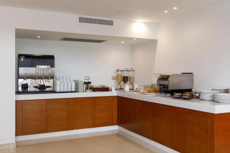 Rodosz Rhodes utazás Best Western Plaza