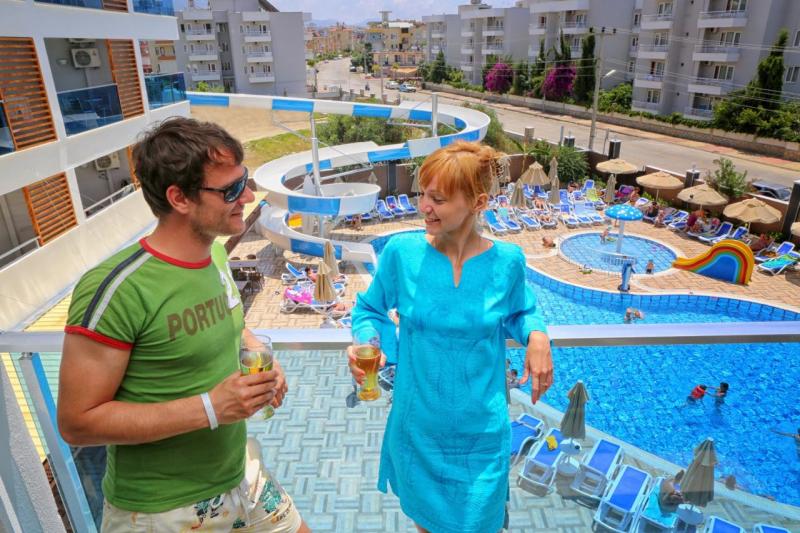 Alanya utazás Blue Wave Hotel