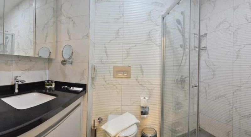 Alanya utazás Campushill Hotel