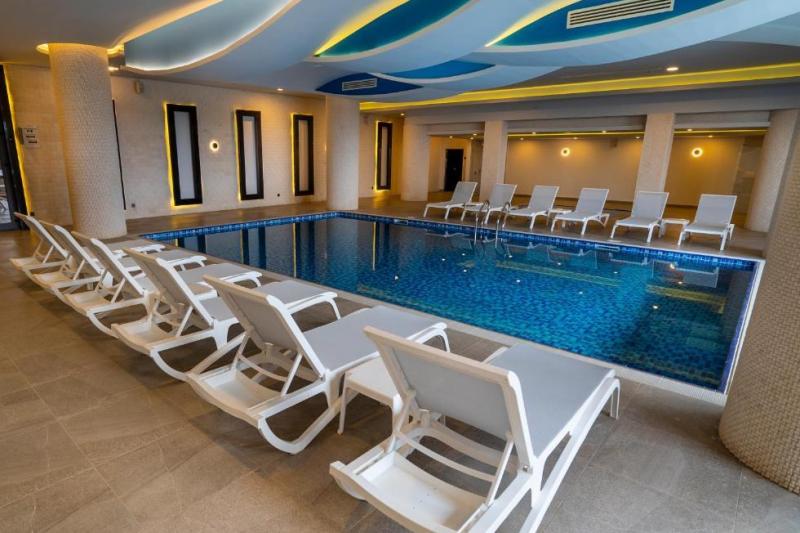 Alanya utazás Campushill Hotel