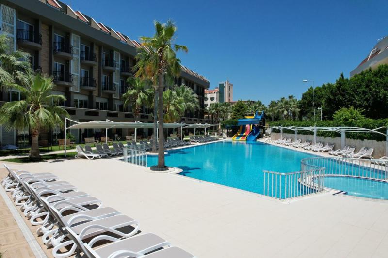 Kemer utazás Camyuva Beach Hotel