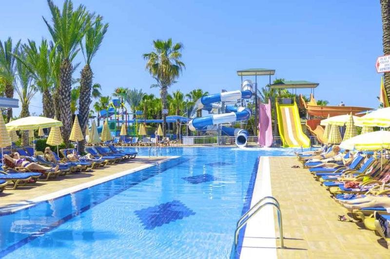 Alanya utazás Caretta Beach Hotel