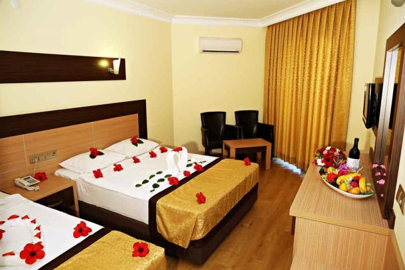 Alanya utazás Caretta Beach Hotel