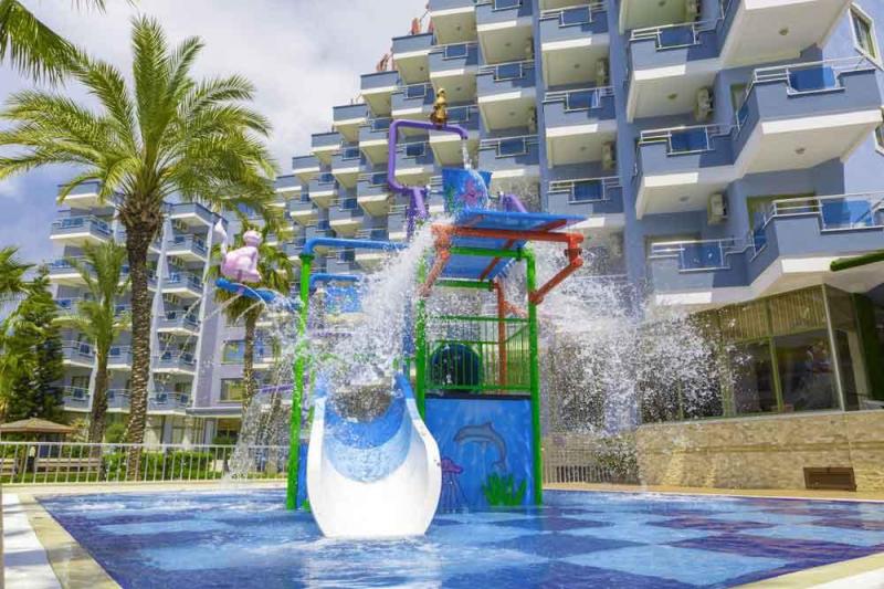 Alanya utazás Caretta Relax Hotel