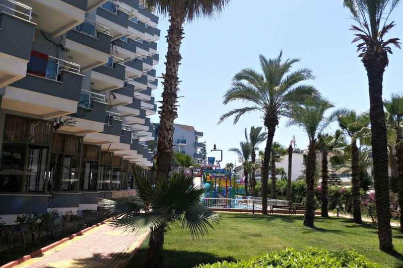 Alanya utazás Caretta Relax Hotel