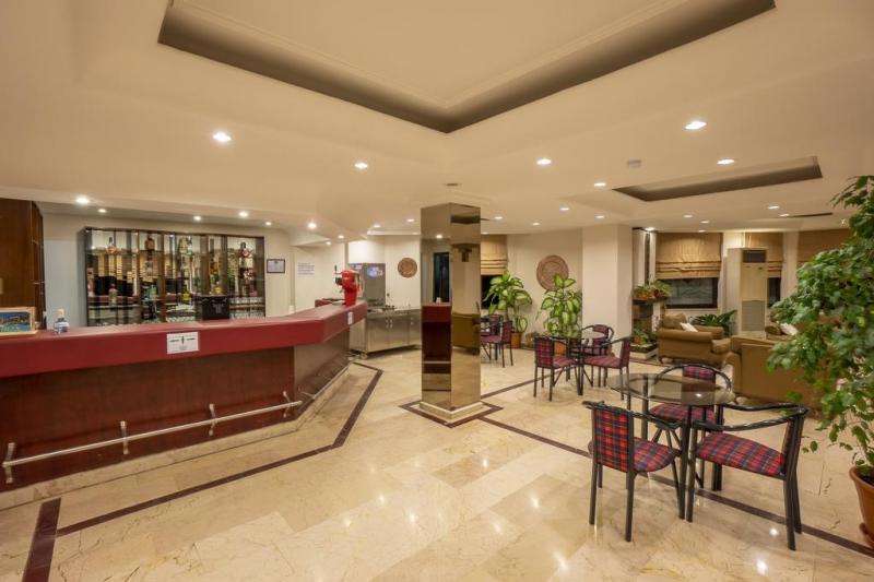 Alanya utazás Club Hotel Titan