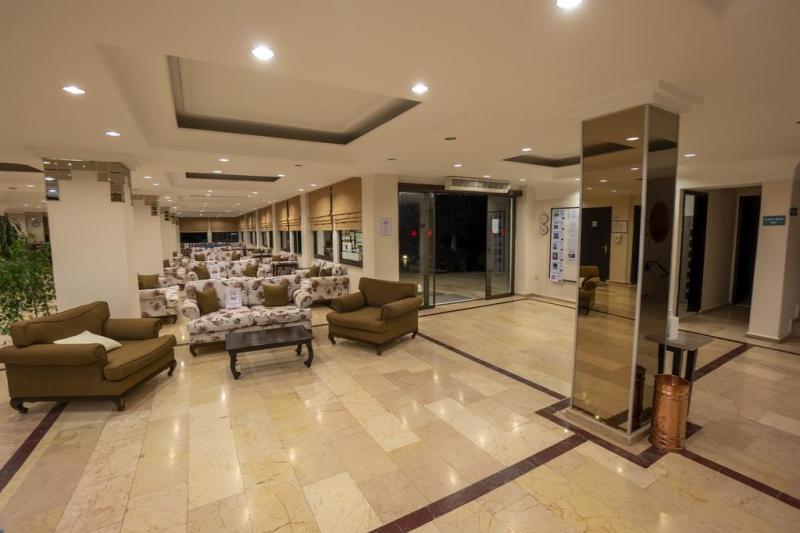 Alanya utazás Club Hotel Titan