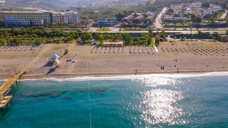 Alanya utazás Club Hotel Titan