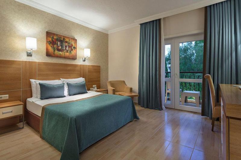 Kemer utazás Club Marco Polo