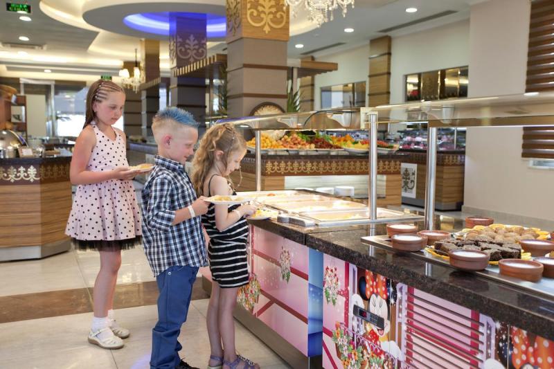 Alanya utazás Club Mermaid Village