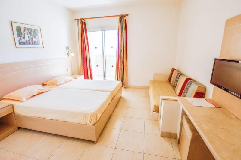 Hammamet utazás Club Novostar Omar Khayam Resort & Aqua Park