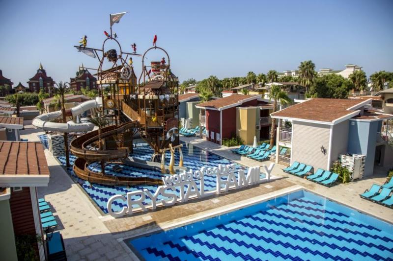 Belek utazás Crystal Club World Of Colours