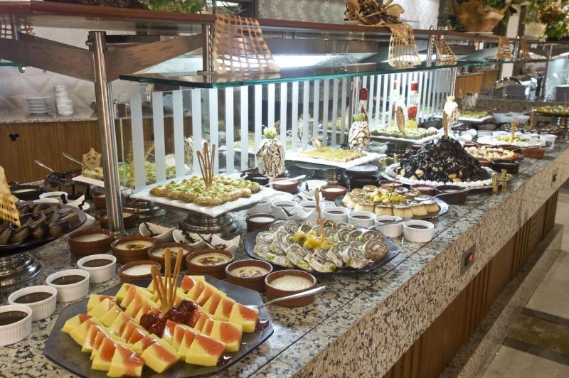 Belek utazás Crystal Family Resort & Spa