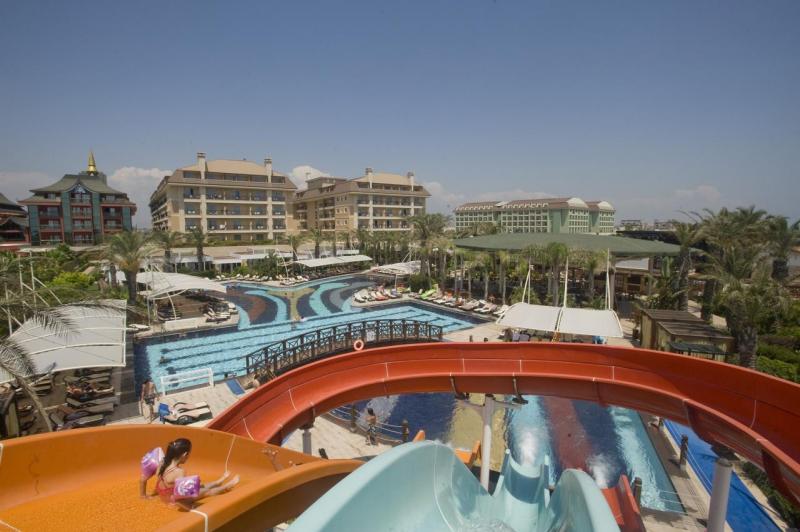 Belek utazás Crystal Family Resort & Spa