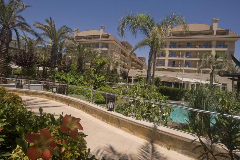 Belek utazás Crystal Family Resort & Spa