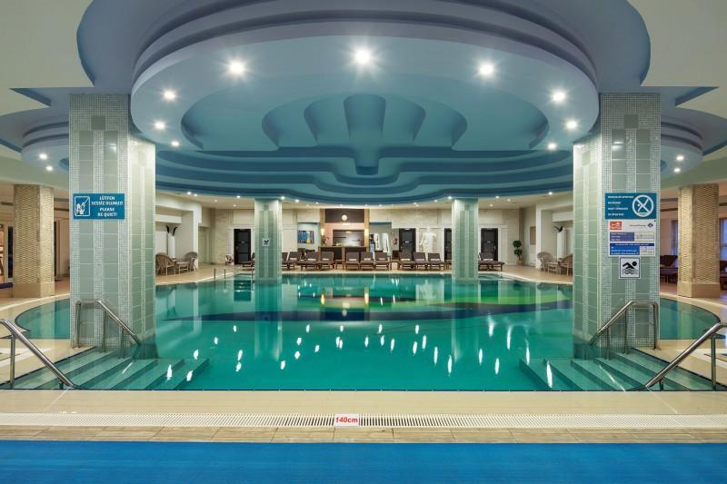 Belek utazás Crystal Tat Beach Golf Resort & Spa