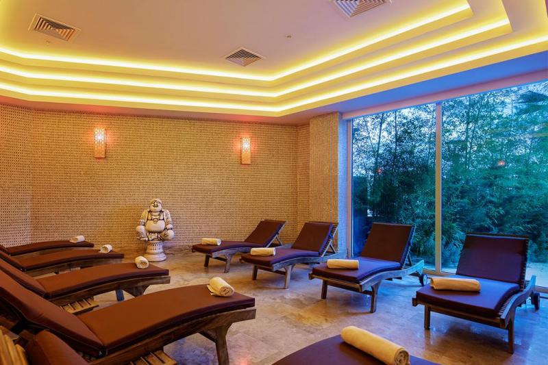 Belek utazás Crystal Waterworld Resort & Spa