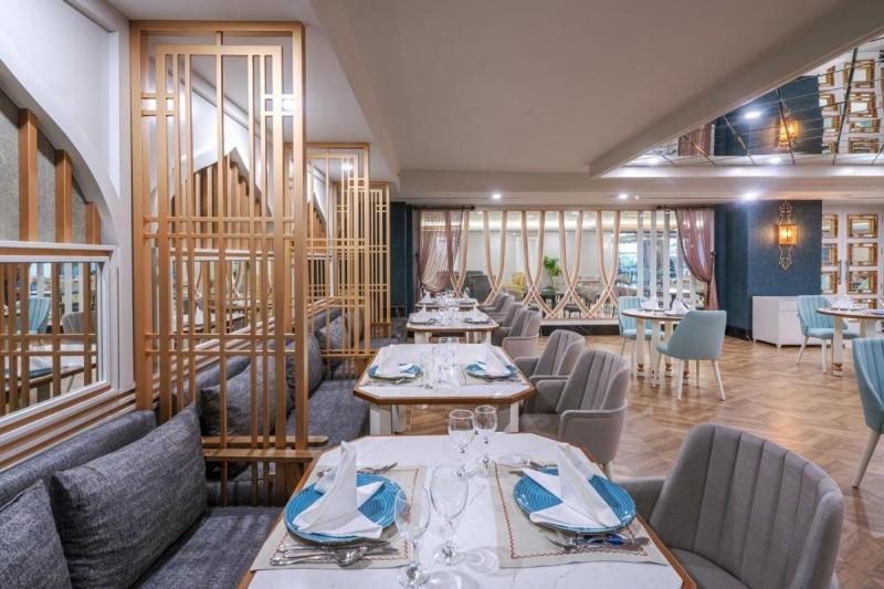 Side utazás Diamond Deluxe Hotel & Spa