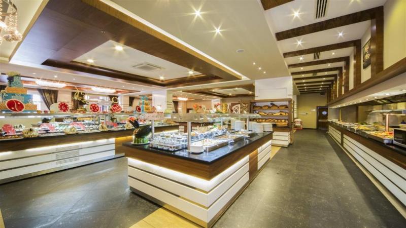 Alanya utazás Dizalya Palm Garden Hotel