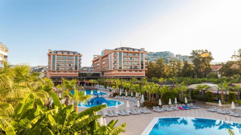 Alanya utazás Dizalya Palm Garden Hotel