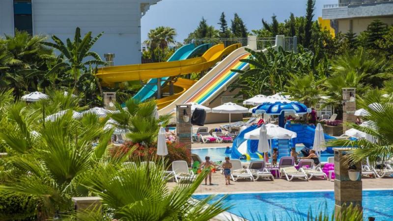 Alanya utazás Dizalya Palm Garden Hotel