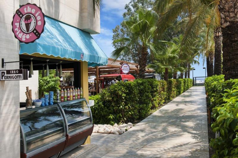 Kemer utazás Double Tree By Hilton Kemer