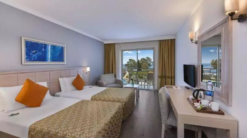 Double Tree By Hilton Kemer Kemer