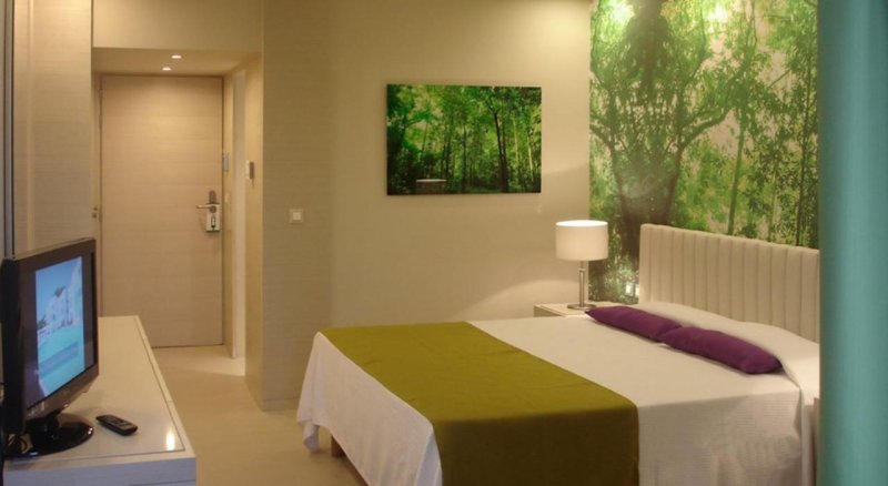 Rodosz Kalithea utazás Eden Roc