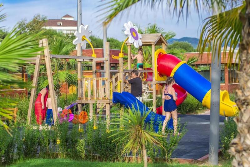 Alanya utazás Eftalia Aqua Resort Hotel