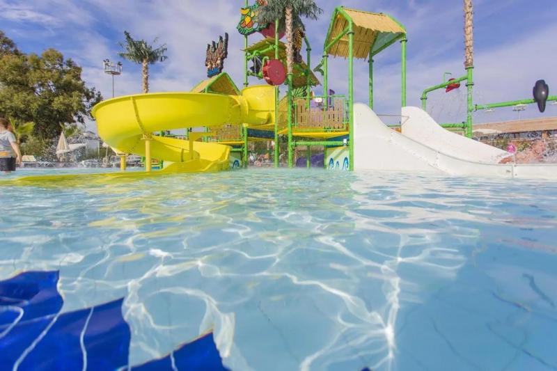 Alanya utazás Eftalia Aqua Resort Hotel