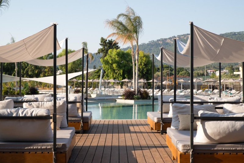 Rodosz Ialyssos utazás Electra Palace