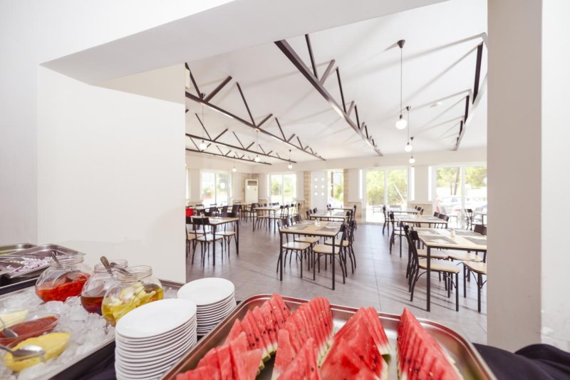 Rodosz utazás Evita Elite