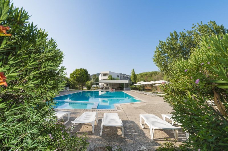 Rodosz utazás Evita Elite