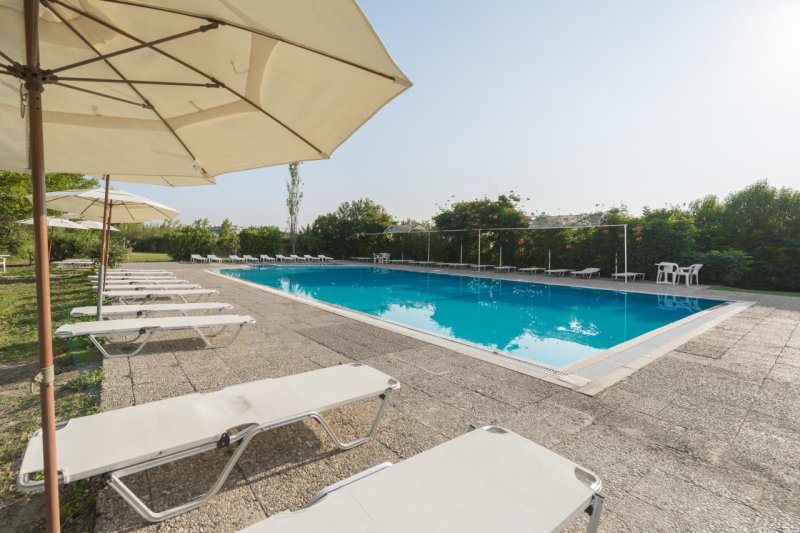 Rodosz utazás Evita Elite